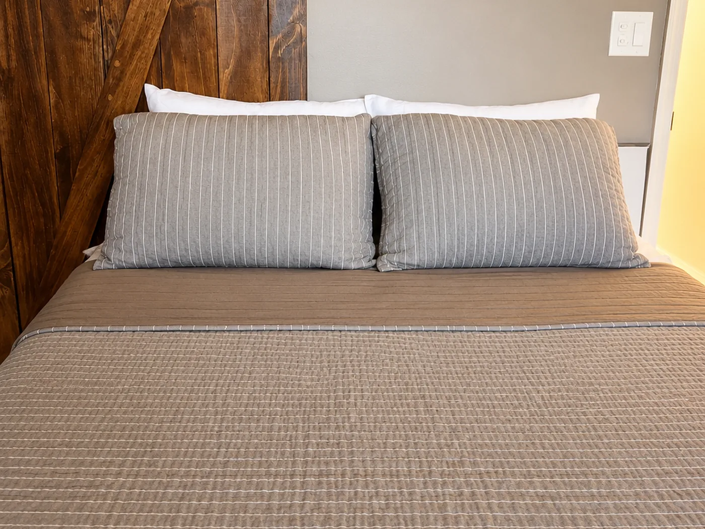 Bed — after cleaning