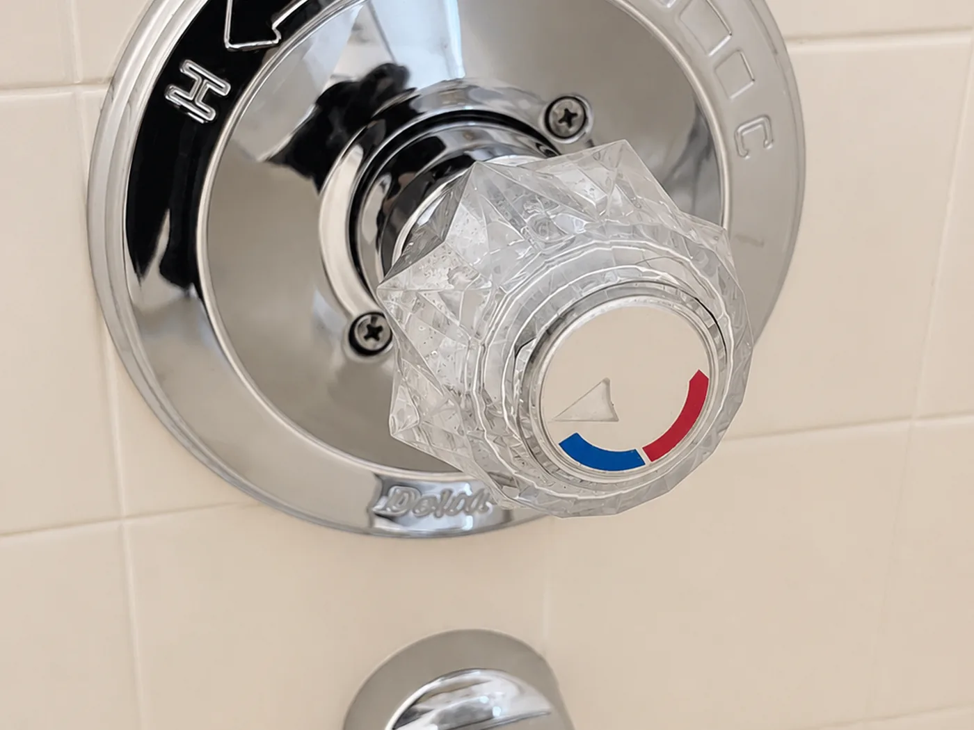 Shower Fixtures — after cleaning